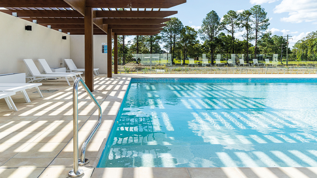 One Fell Swoop - Case Study - Allam Monterey poolside